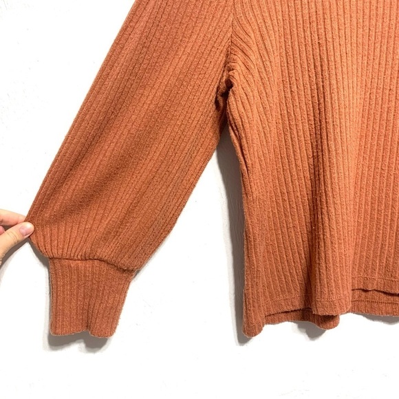 Madewell Brushed Rib Pleat-Sleeve Top Rust Orange 3/4 Sleeve Sweater size Large - Picture 6 of 10